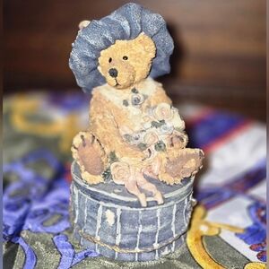 Boyds Bears & Friends “Victoria the Lady” Trinket Box 1993 — Vintage Figure